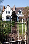 FRONT GARDENS WITH TOPIARY, BLOSSOM TRAIL, WORCESTERSHIRE