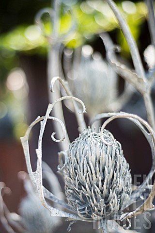 METAL_SEA_HOLLY_SCULTURE_DETAIL
