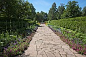 FLOWERBED RAINBOW WITH PLANTING SEQUENCE IN THE GARDEN OF COUNTRY ESTATE ROTTNEROS, SWEDEN