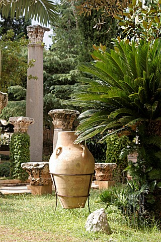 ANCIENT_ARTIFACTS_ON_DISPLAY_IN_THE_GARDEN_OF_ROBERT_MOUAWAD_PRIVATE_MUSEUM_IN_BEIRUT