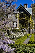 FORMAL GARDENS, HATLEY PARK, VICTORIA, BRITISH COLUMBIA, CANADA