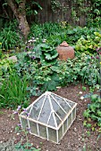 ORNAMENTAL KITCHEN GARDEN, BARNSDALE GARDENS