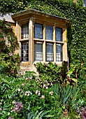 SUDELEY CASTLE GARDENS