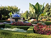 CHIHULY FOUNTAIN AT THE ATLANTA BOTANICAL GARDEN