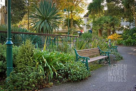 PENLEE_HOUSE_GALLERY_AND_MUSEUM_PENZANCE_CORNWALL