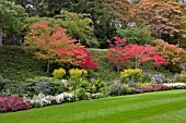 BUTCHART GARDENS, THE SUNKEN GARDEN IN AUTUMN