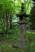 STONE LANTERN,  PEDESTAL TYPESENGANEN GARDEN,  ALSO CALLED ISO GARDEN,  KAGOSHIMA,  JAPAN