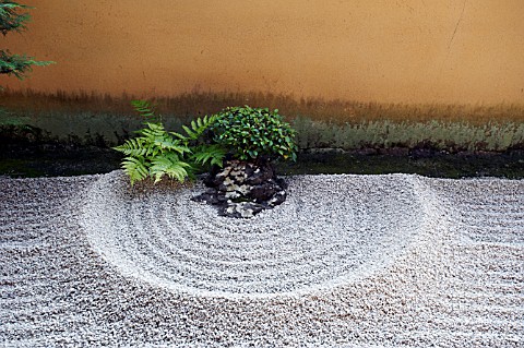 ZEN_GARDEN_RYOGENIN_SUB_TEMPLE_OF_DAITOKUJI_TEMPLE_KYOTO_JAPAN