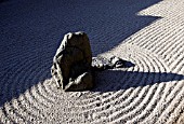 NANZENJI TEMPLE ZEN GARDEN (KYOTO, JAPAN)