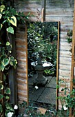 MIRROR FEATURE IN GARDEN