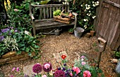 SMALL COURTYARD GARDEN