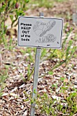 GARDEN SIGN, KIRSTENBOSCH NATIONAL BOTANICAL GARDEN, SOUTH AFRICA