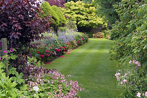 THE_GARDEN_AT_PITMUIES_HOUSE_FORFARSHIRE_SCOTLAND