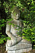 CLASSIC CARVED STONE GARDEN STATUARY GARDEN ART WITHIN CONWY VALLEY MAZE