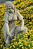 CLASSIC CARVED STONE GARDEN STATUARY GARDEN ART WITHIN CONWY VALLEY MAZE