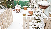 Garden View Heavy Snow Fall