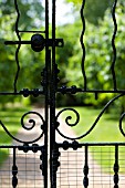 WROUGHT IRON GATE DETAIL