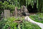 THE EVADERS GARDEN BY CHORLEY COUNCIL DESIGNED BY JOHN EVERISS