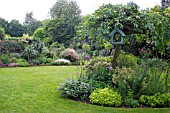 ISLAND BORDER IN LARGE INFORMAL GARDEN