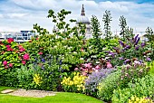 LONDON ROOF GARDEN