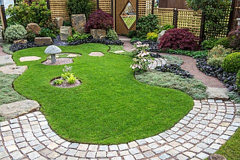 LAWN_AND_PATH