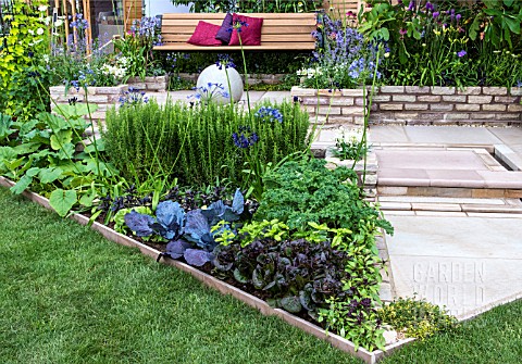 VEGETABLE_AND_HERB_GARDEN