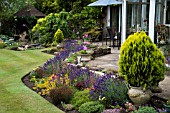 PATIO WITH PLANT BORDER