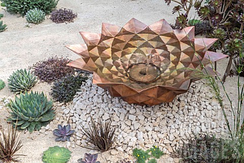 CHELSEA_2016_THE_WINTON_BEAUTY_OF_MATHEMATICS_GARDEN__DESIGNED_BY_NICK_BAILEY