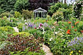 PERENNIAL GARDEN WITH PAVILLON. DESIGN: MARIANNE AND DETLEF LUEDKE