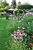 ECHINACEA PURPUREA, PHLOX PANICULATA, DESIGN: MARIANNE AND DETLEF LUEDKE