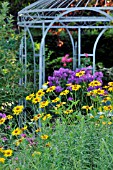 HELIOPSIS HELIANTHOIDES, GARDEN PAVILION. DESIGN: MARIANNE AND DETLEF LUEDKE