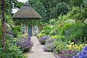 HERBACEOUS BORDER