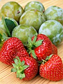 FRAGARIA & PRUNUS,  EVEREST & IMPERIAL GAGE,  STRAWBERRY & GREENGAGE