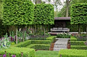 THE HUSQVARNA GARDEN DESIGNED BY CHARLIE ALBONE  SILVER GILT MEDAL