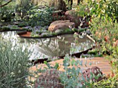 ROYAL BOTANIC GARDENS MELBOURNE: ESSENCE OF AUSTRALIA SHOW GARDEN  DESIGNED BY JIM FOGARTY